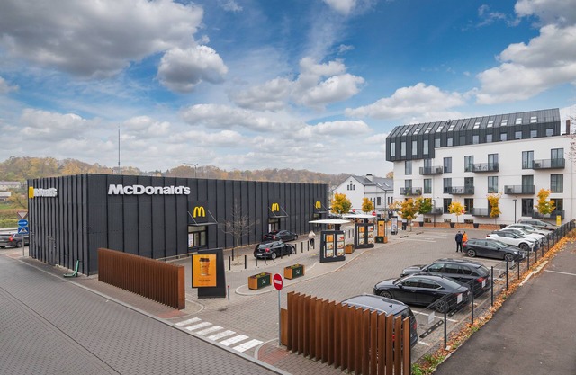 Cozy Old town apartment near McDonalds by Polo Apartments