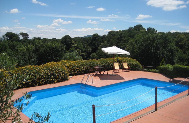 Cozy, Panoramic, Quiet Cottage in Capranica, 1h10 to Rome San Pietro by train