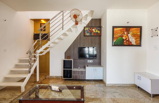 Cozy Penthouse near Brigade WTC/IISC