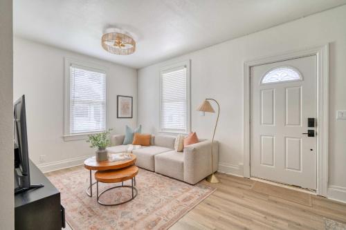 Cozy Portland Getaway 1 Block from Mississippi
