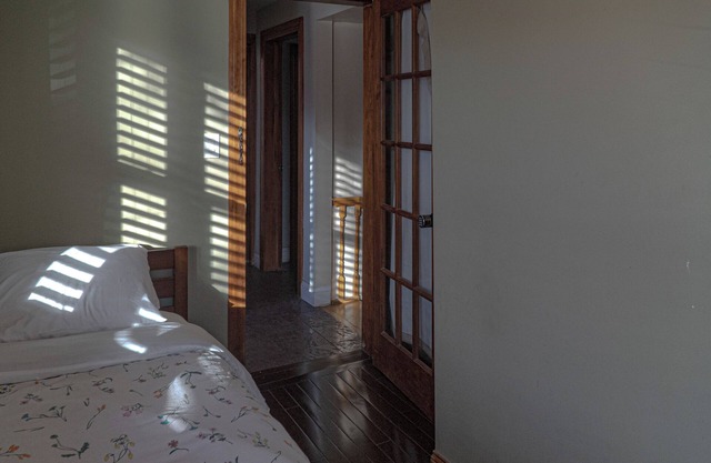 Cozy private room in Bayside walk to LIRR