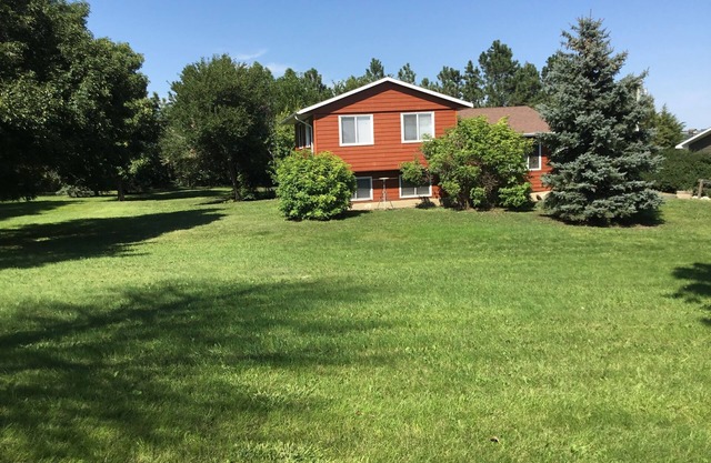 Cozy, Quiet, Family-Friendly Getaway