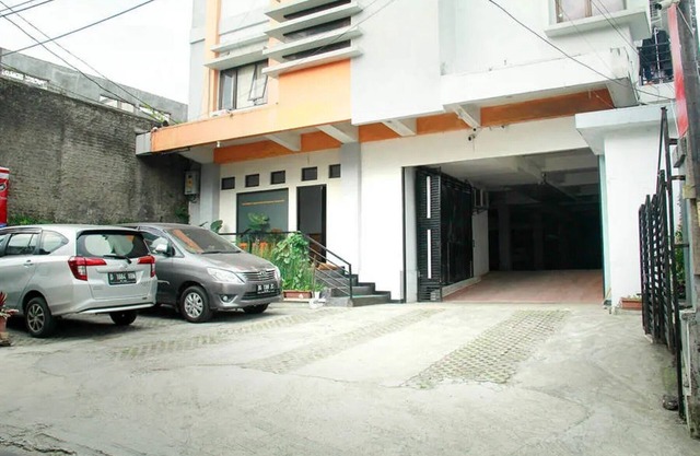Cozy Residence Cipedes Bandung