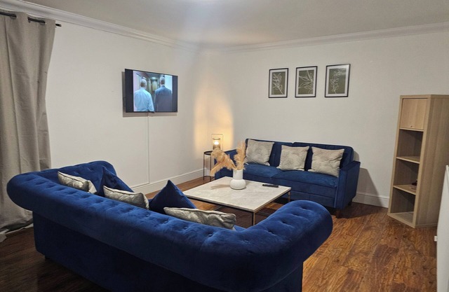 Cozy Retreat in Bridgend with 3 Bedrooms