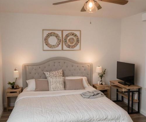 Cozy room with HEATED POOL & SPA -HOT TUB for relaxation