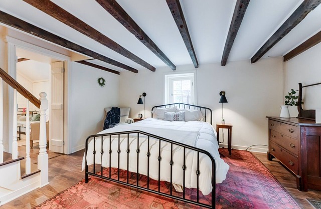 Cozy Spring House in Gorgeous Chadds Ford!