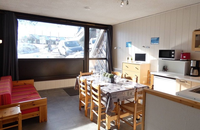 Cozy Studio Cabine for 6 with Balcony, South-Facing, Ski Locker - Piau-Engaly