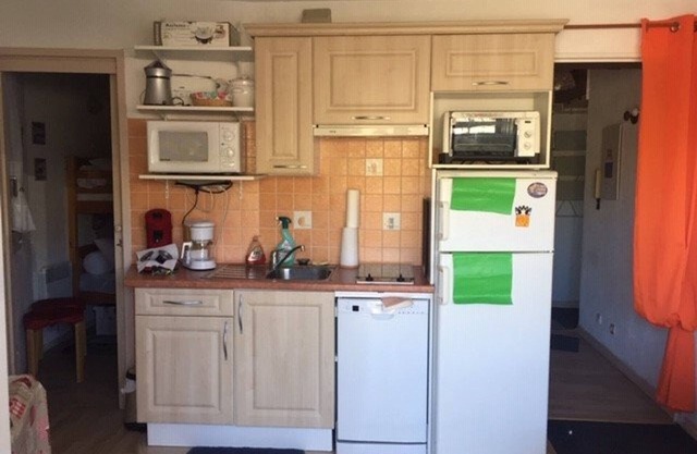 Cozy Studio for 4 in Arette - Ski-In/Ski-Out, Balcony with Slope Views, Free Parking
