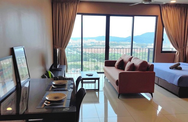 Cozy Studio in Shah Alam With Mountain View