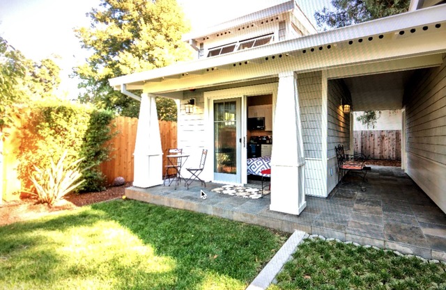 Cozy Studio in the heart of Redwood City