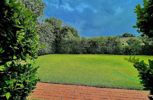 Cozy Studio with beautiful open private yard 5 minutes from Pasadena