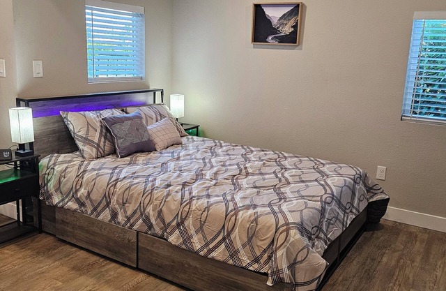 Cozy Studio with WiFi in awesome Vancouver WA!