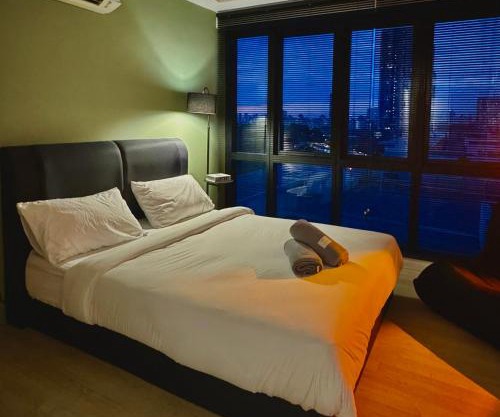 Cozy Suite - Revo Aurora l Pavilion Bukit Jalil l Axiata Arena Stadium 5A