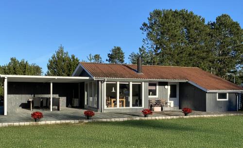 Cozy Summer House By The Østersøbadet