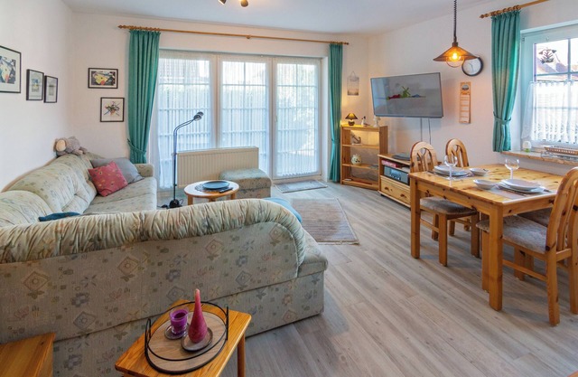 Cozy vacation apartment Kleine Robbe in Dornumersiel