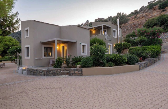 Cozy Villa with Private Terrace & Sea View