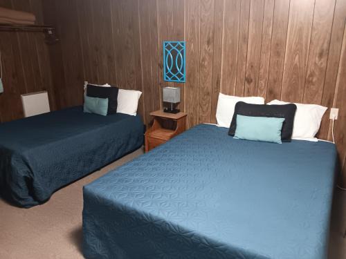Crawford Motel
