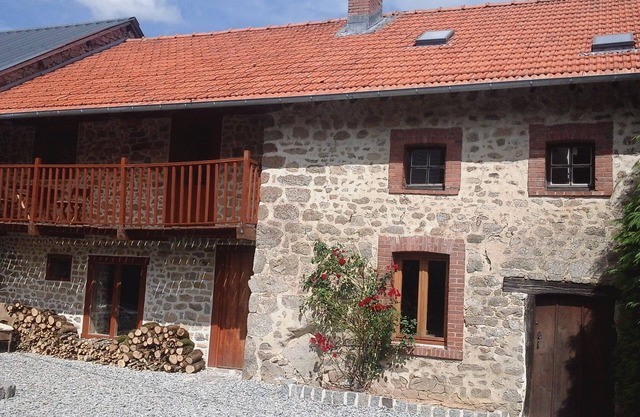 Creuse cottage and converted barn in small hamlet with swimming pool, new 2024