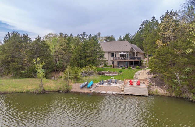 Crimson Cove by Innsbrook Vacations!