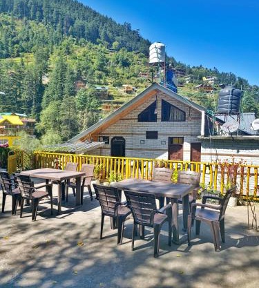 Crystal Mountain Jibhi
