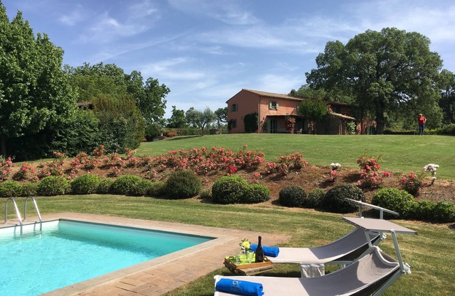 CS Elegant Villa with Pool in Tuscia