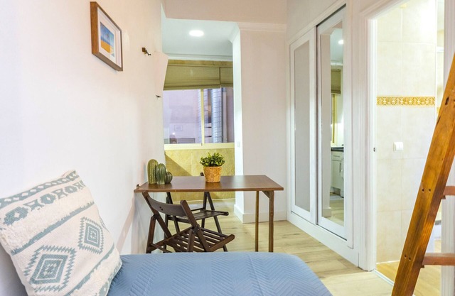Cubo's Estudio Malaga Center/city center/air conditioning/free wifi