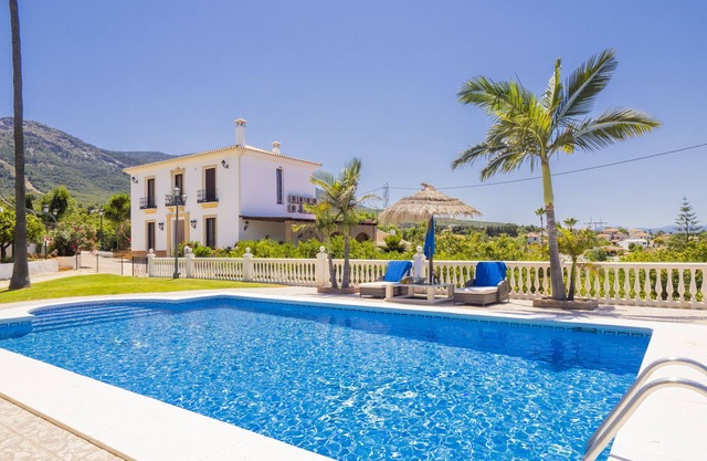 Cubo's Villa Huerta de las Rosas/private pool/free wifi