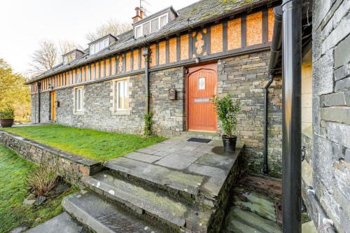 Curlew Close Cottage