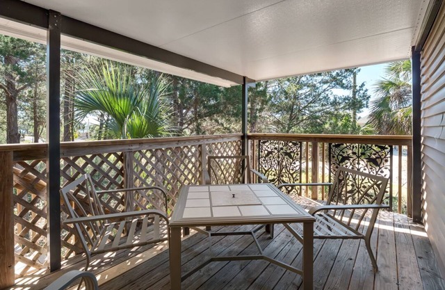 Cute home close to new marina!