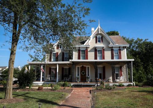 Cypress River Inn & Spa