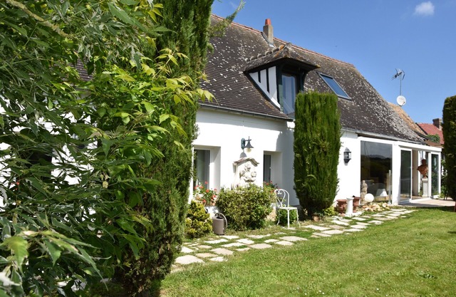 Dépendance du Presbytère Rénovée - Vallée D'eure - 10 min Mcarthur Paris-giverny