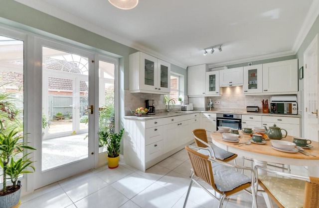 Daisy Cottage