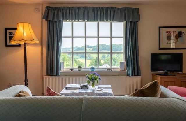 Damson Cottage - Self Catering