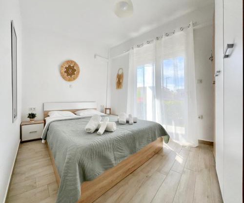 Danai Apartment with pool Access