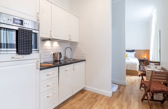Dansaert IV - Studio Apartment, Sleeps 2