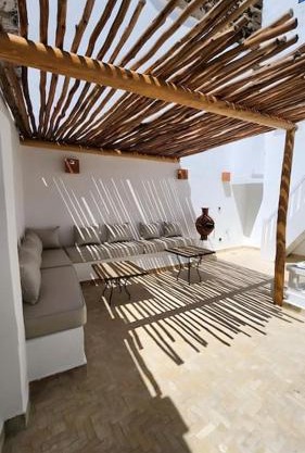 Dar Sultan Riad rénové coeur médina et proche plage