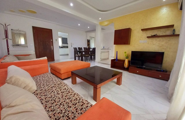 Dar Zina, 200m from the beach