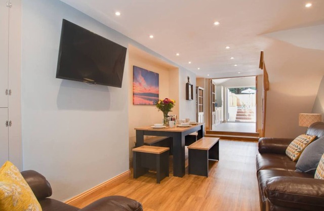 Dau Ddeg Saith in the beautiful Bala