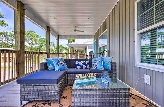 Dauphin Island Retreat: 2 Blocks to Beach!