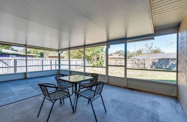Day Trip to Disney: Deltona Escape w/Patio
