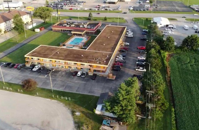Days Inn by Wyndham Salem, Illinois