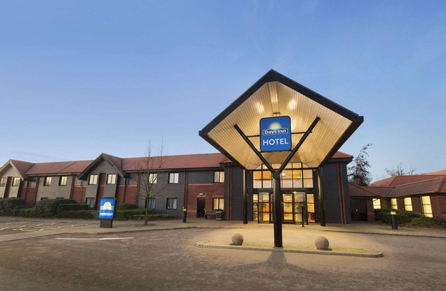 Days Inn by Wyndham Stevenage North