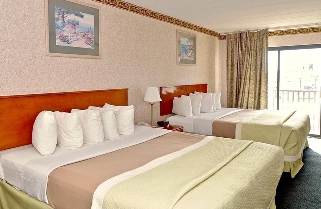 Days Inn by Wyndham Atlantic City Beachblock