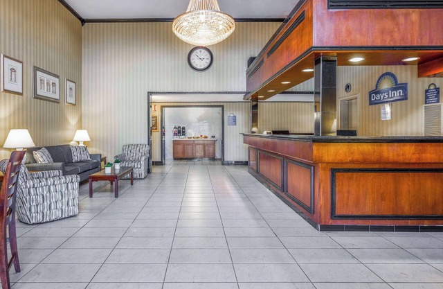 Days Inn by Wyndham Westminster
