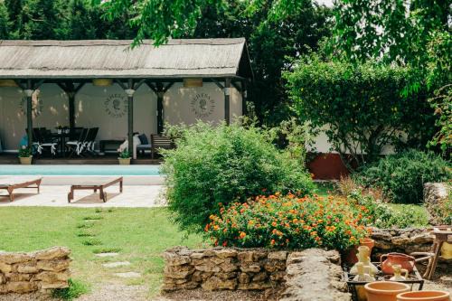 Dehesa de las Yeguas casa en finca privada con piscina y playa