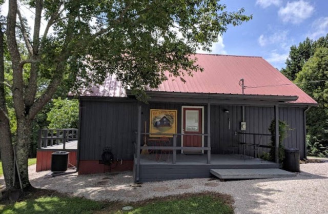 Delightful 2 bedroom cottage