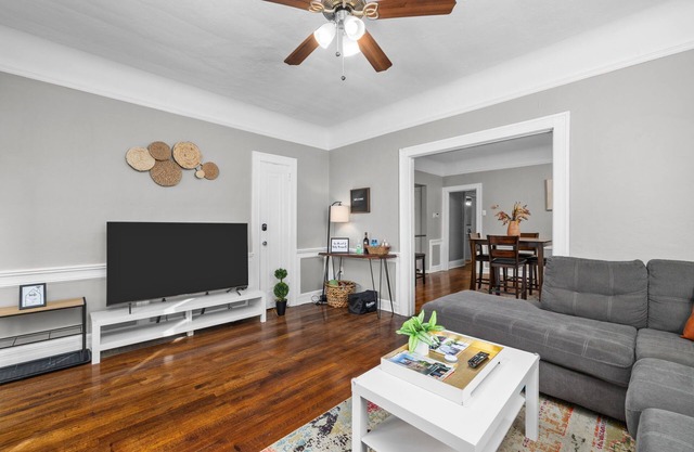 Delmar Dreams: Boutique Stay by Forest Park!