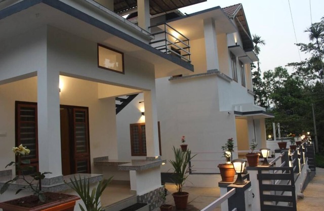 Deluxe Room with Balcony