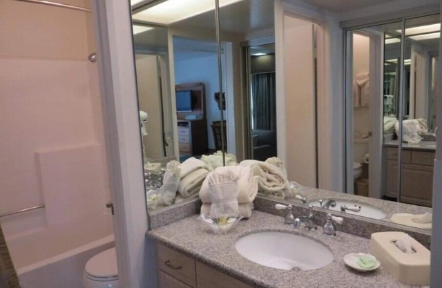 Desert Breezes Resort