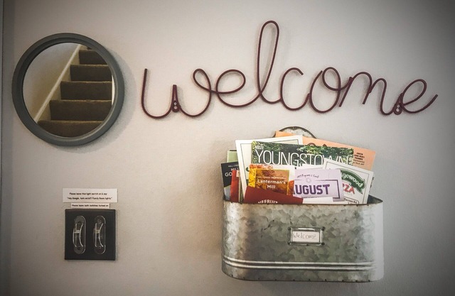Designed for VRBO guests visiting the Youngstown Area. Pet and kid friendly!
